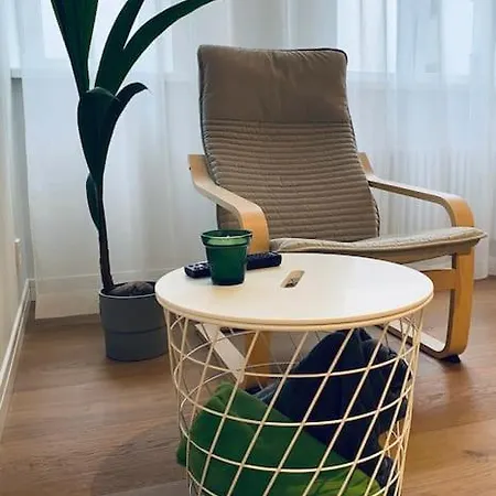 Apartment Charming And Brand New Riga